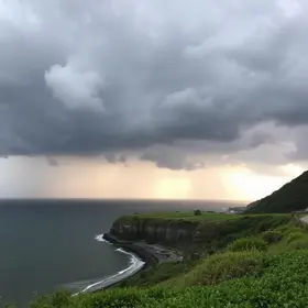 Semana começa com frente fria e chance de tempestade no RS