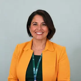 Stella Luzardo 44111